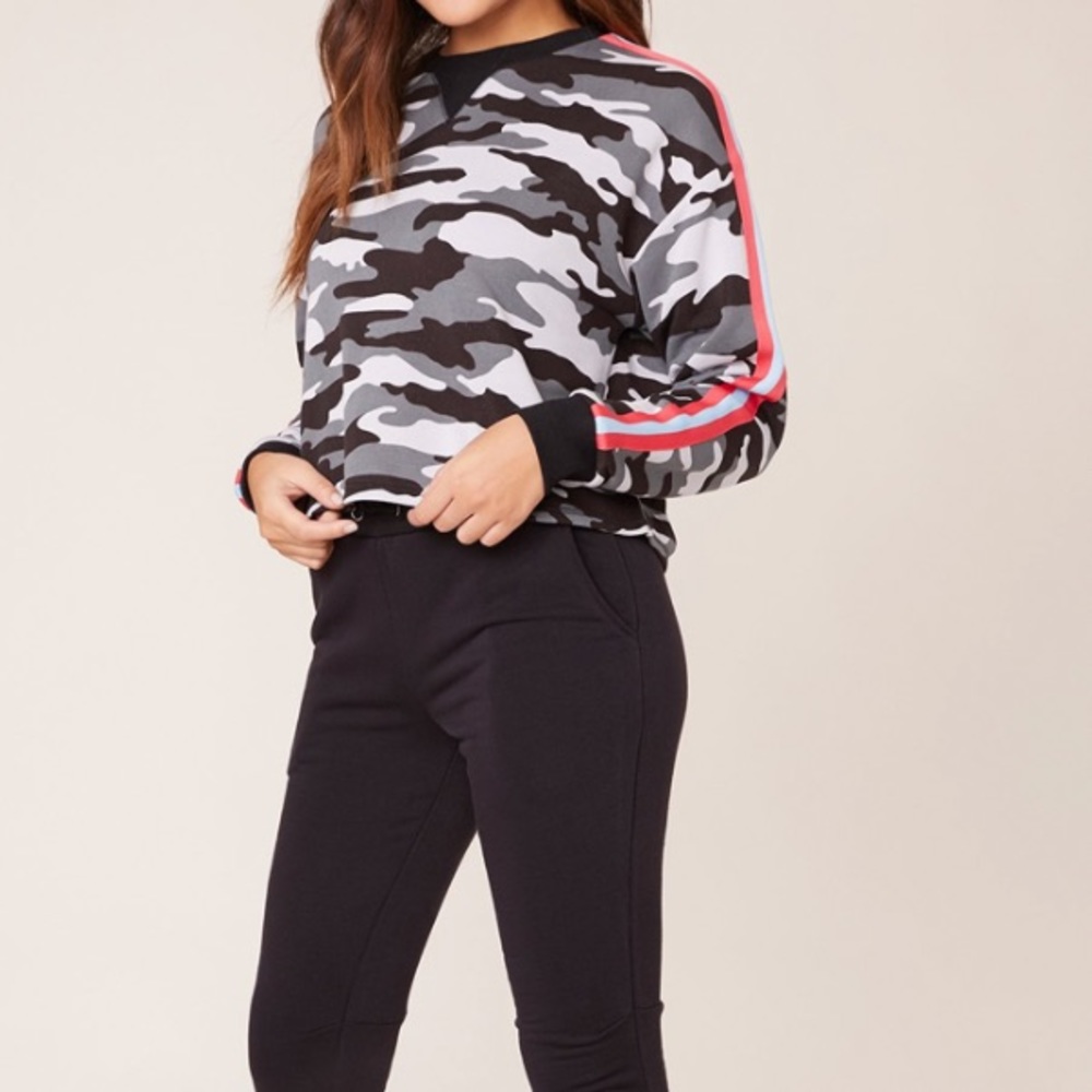 NEW! BB Dakota Grey Camo Tracksuit - NWT